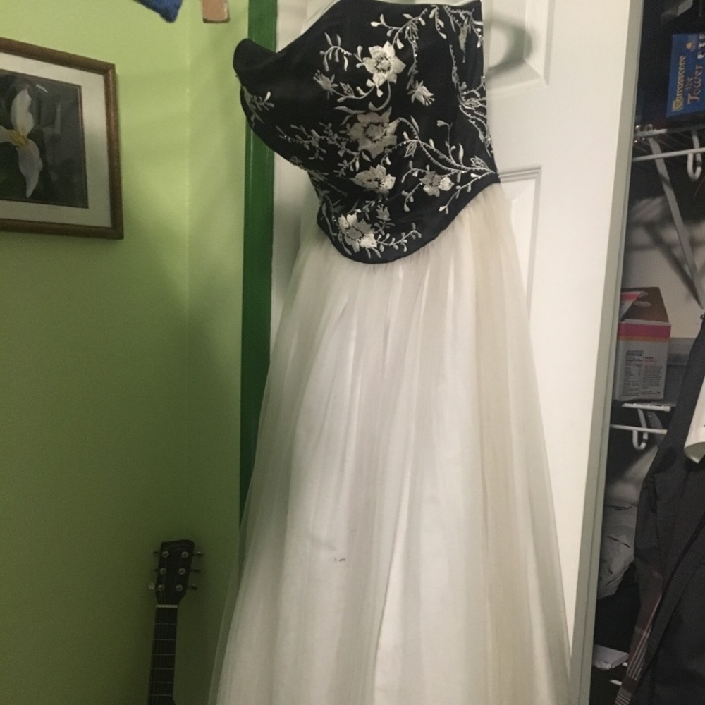 Prom dress